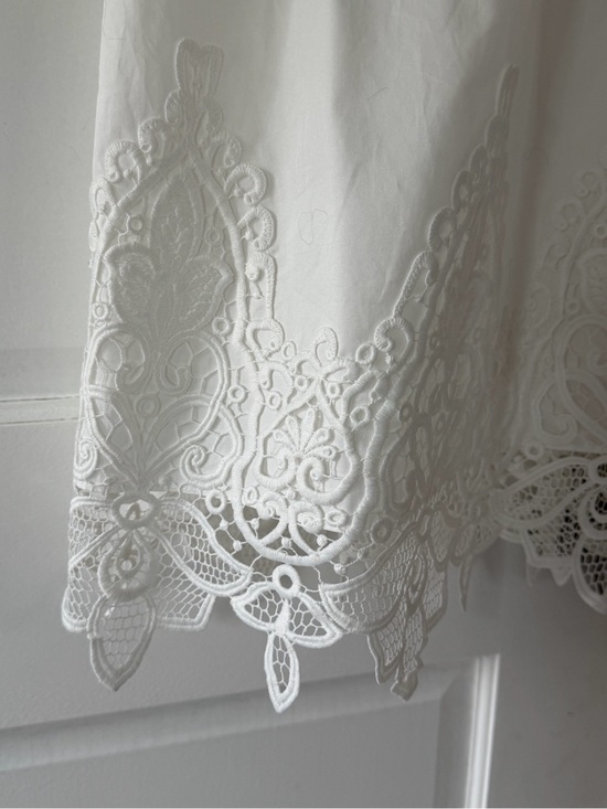 Elie Tahari The Sloane White Lace-Trim Shirtwaist Dress with Belt